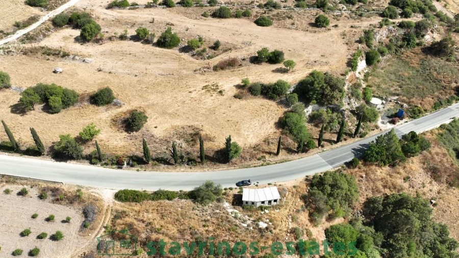 (For Sale) Land Residential || Pafos/Meladia - 23.000 Sq.m, 1.300.000€ 