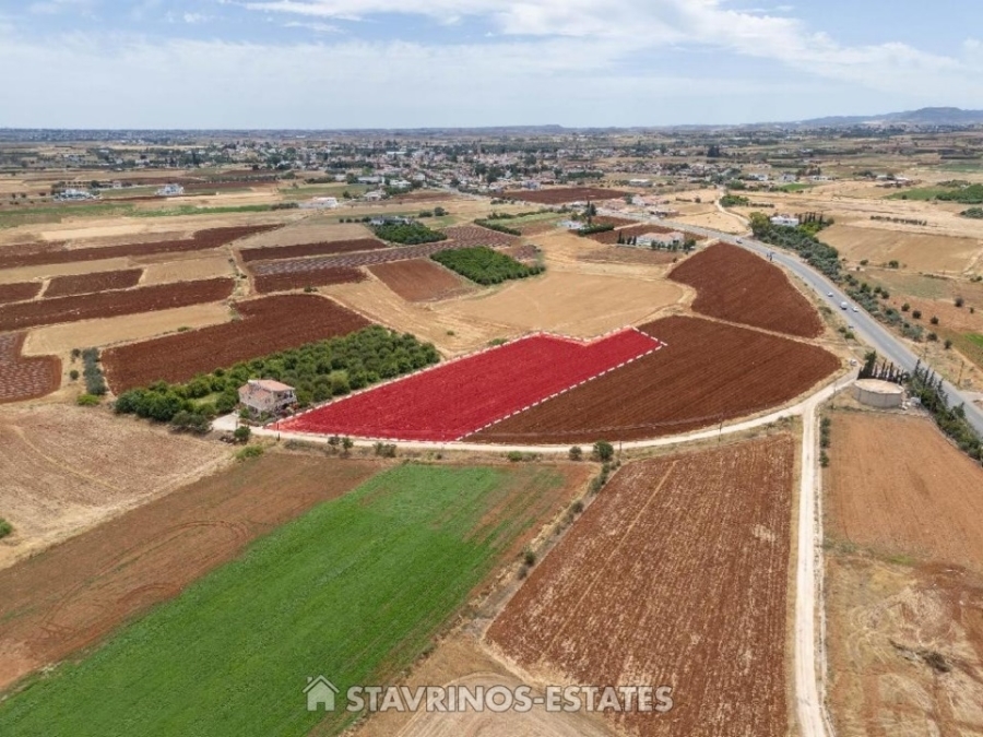 (Προς Πώληση) Αξιοποιήσιμη Γη Κτήμα || Λευκωσία/Περιστερώνα - 7.693 τ.μ, 142.000€ 