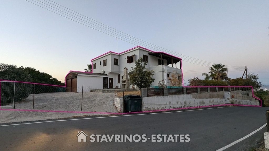 (For Sale) Residential Detached house || Nicosia/Pyrgos Kato Tillirias - 396 Sq.m, 7 Bedrooms, 459.000€ 